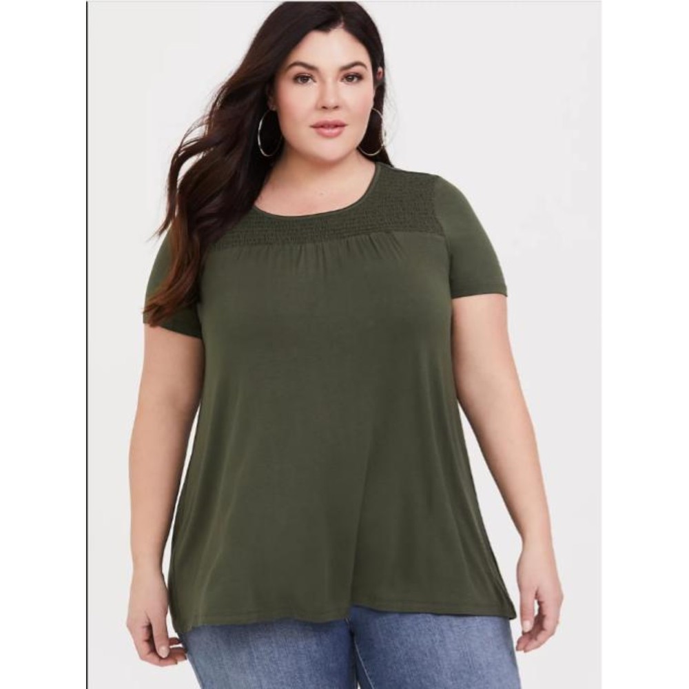 Torrid super soft knits, sz 1. Blue floral. Scoop neck short sleeve tee - Picture 7 of 7